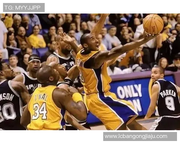 湖人主场迎战马刺精彩对决回顾与赛后分析